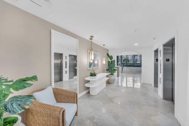 Unit 510 photo 56