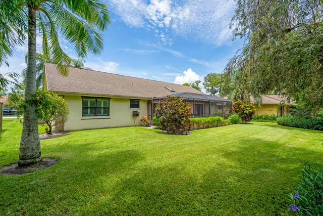 Residence photo 34