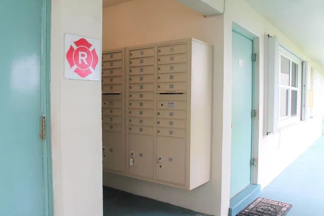  Unit 103 photo 17
