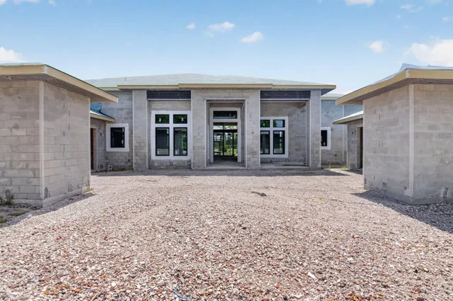 Homeland Residence photo 5