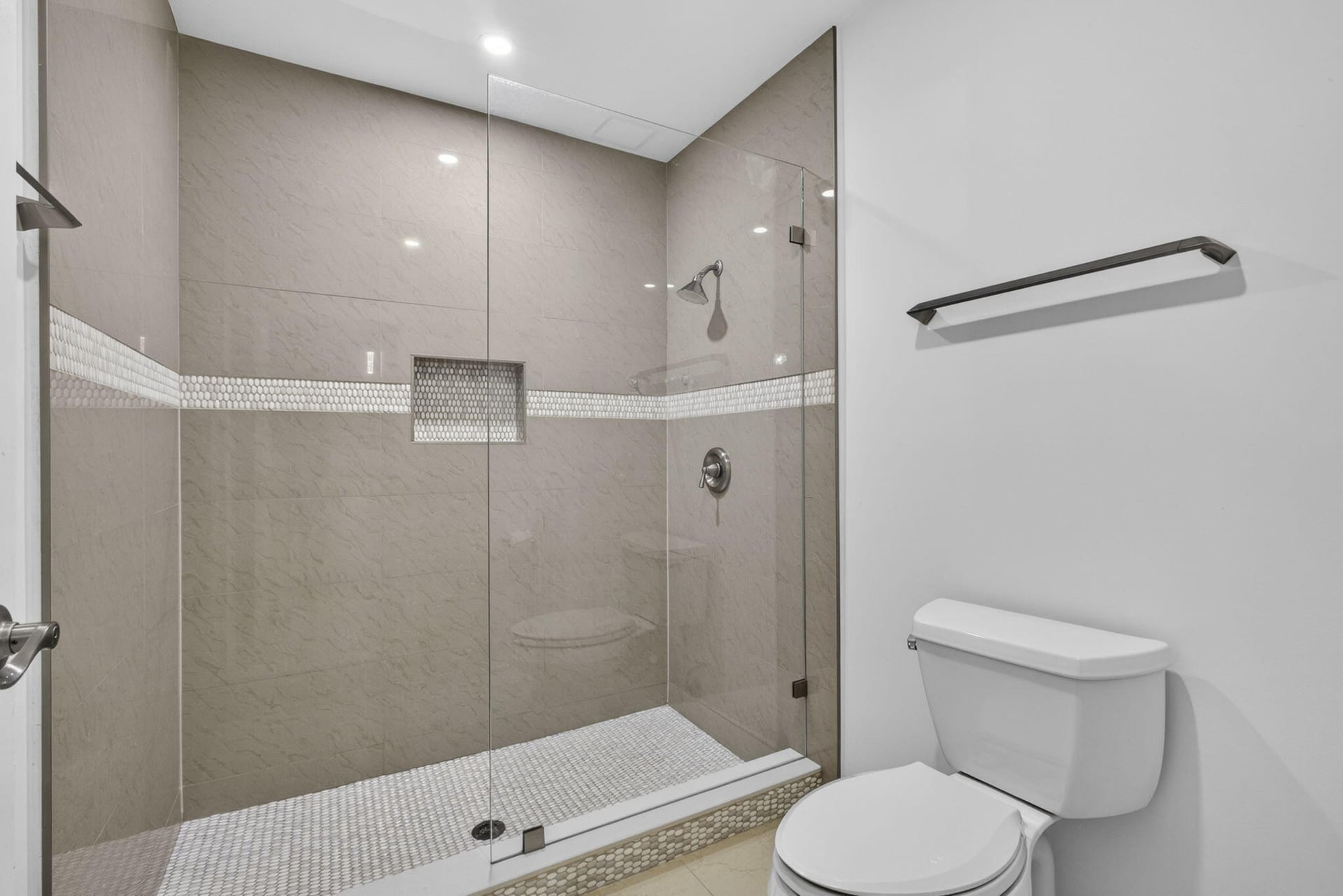 Unit 11894 photo 39
