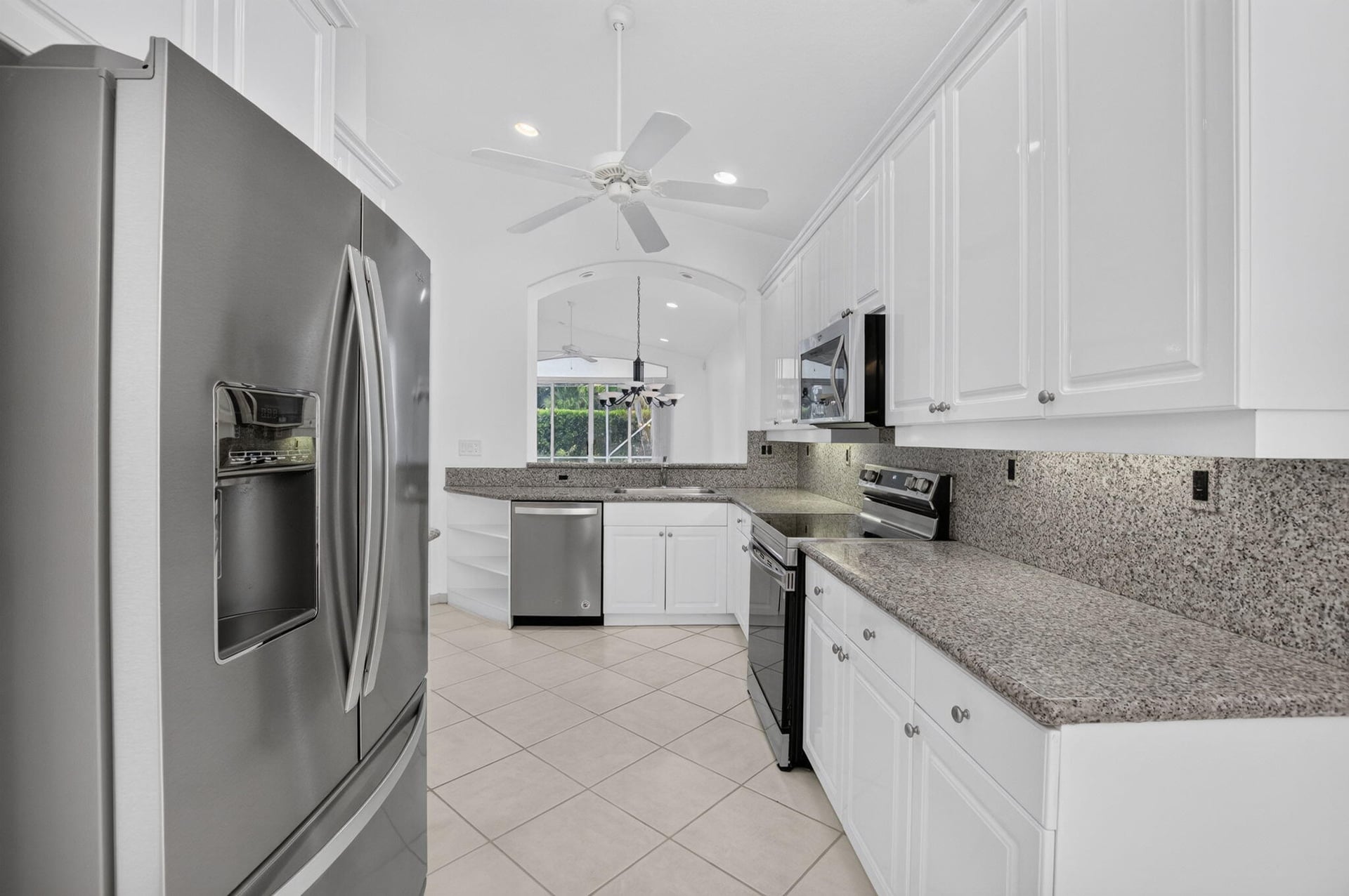 Residence photo 27