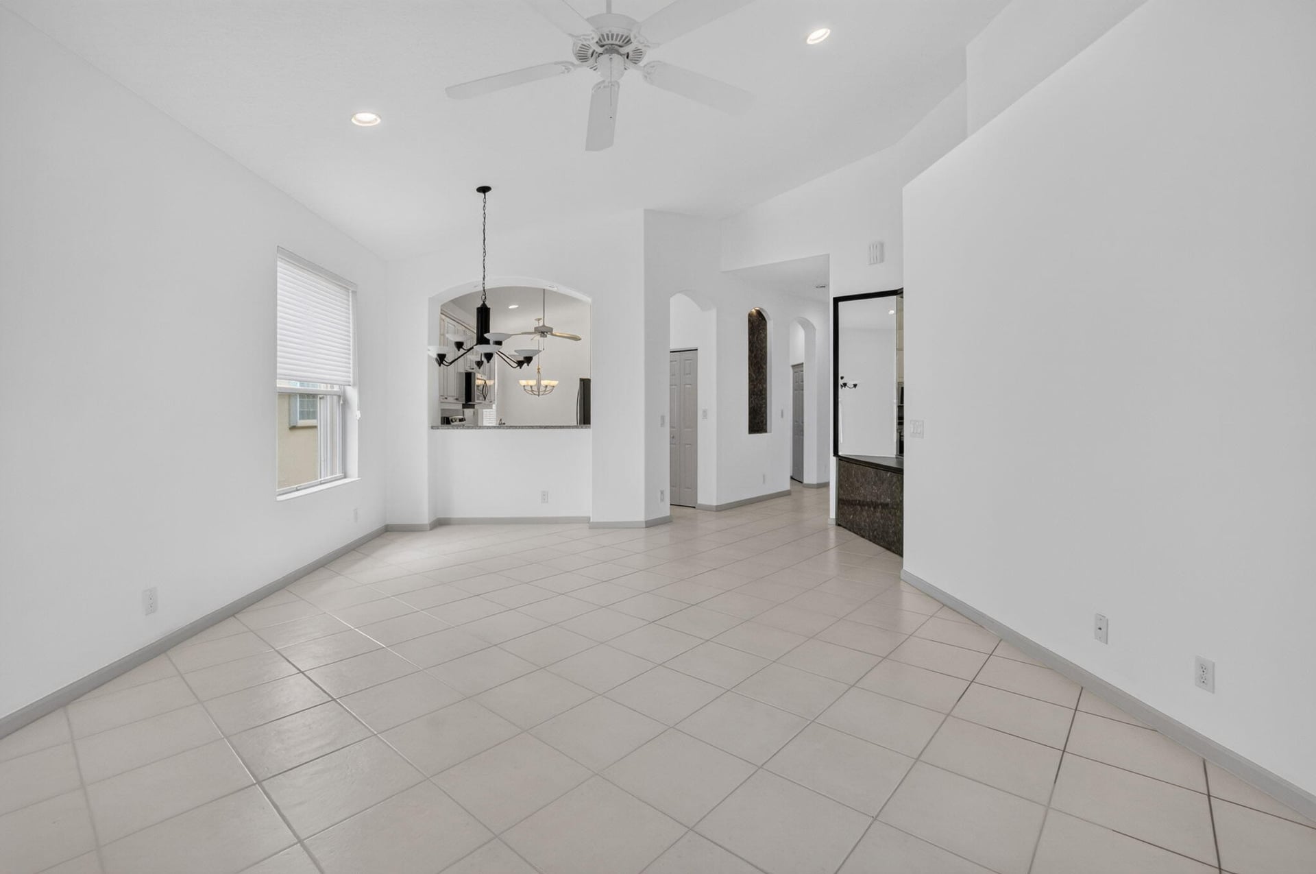 Residence photo 47