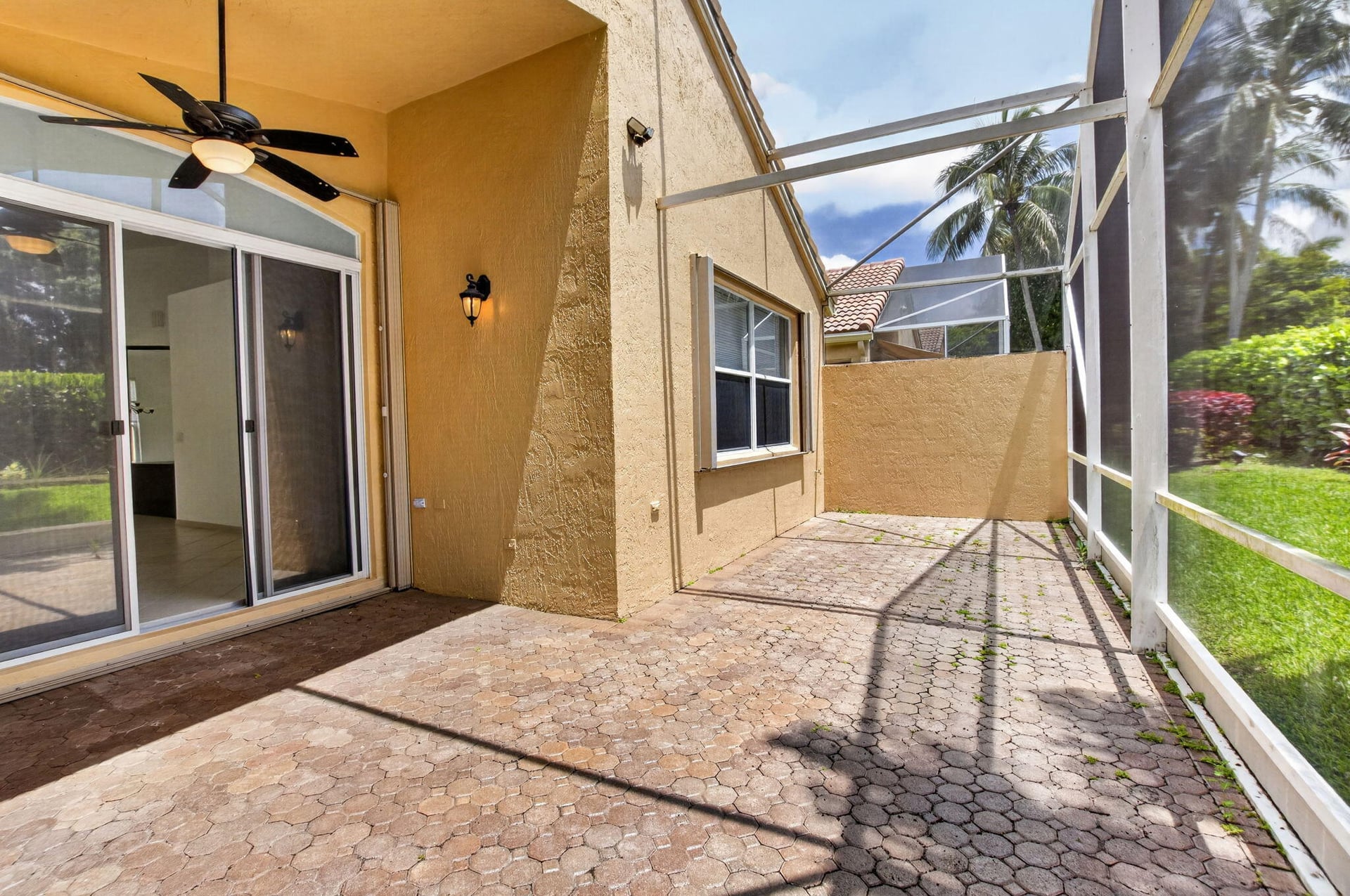 Residence photo 78