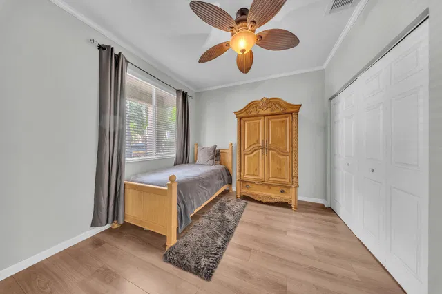 Residence photo 11