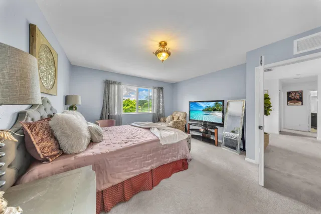 Residence photo 27