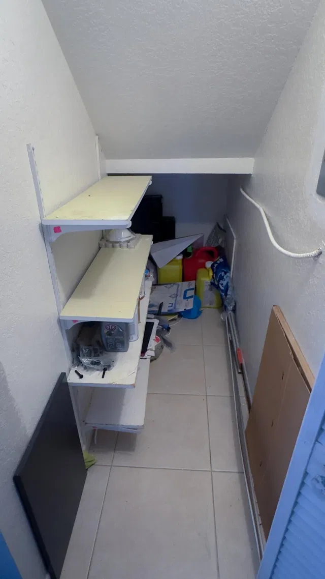 Residence photo 5