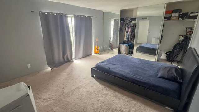  Residence photo 8