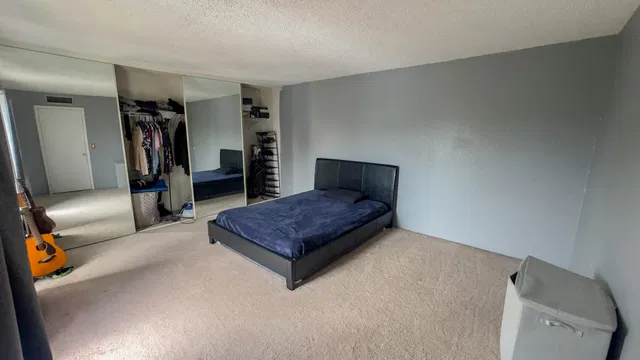  Residence photo 12