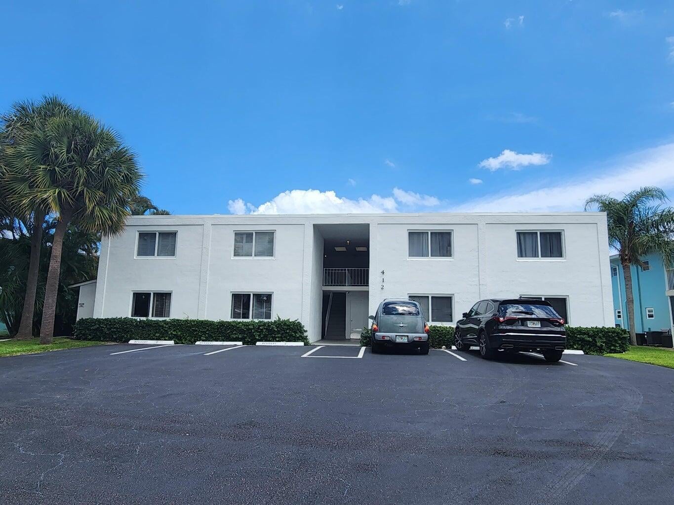 Village of North Palm Beach Unit Apt 5 photo 24