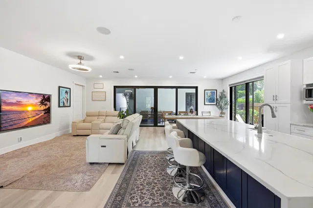 West Palm Beach Residence photo 5