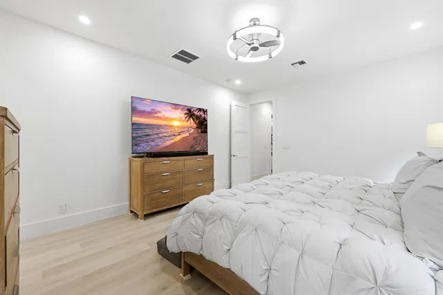 West Palm Beach Residence photo 18