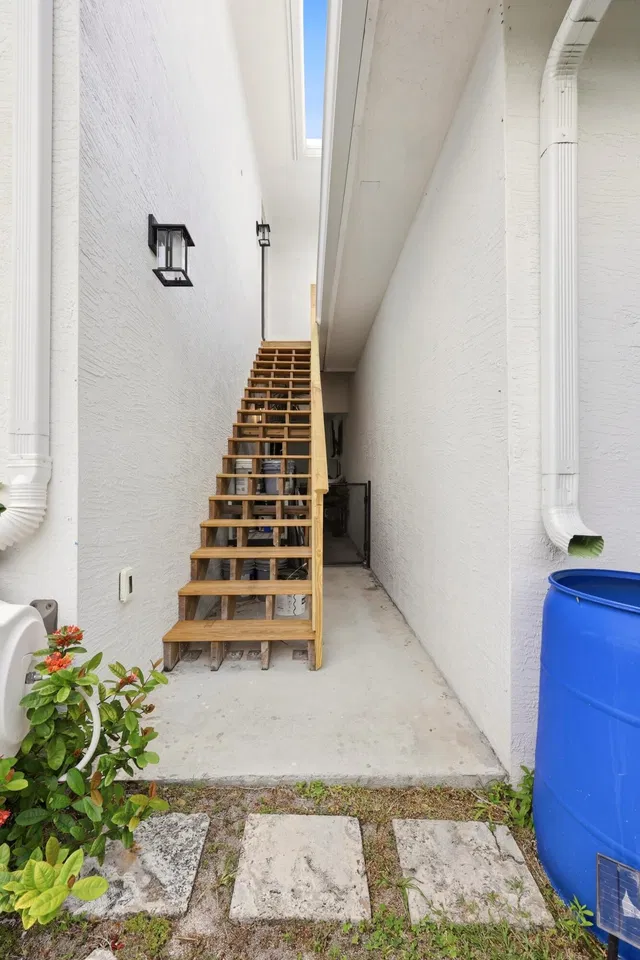 West Palm Beach Residence photo 58