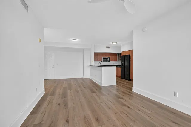 233 S Federal Boca Unit 623 photo 5