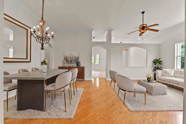 Residence photo 6