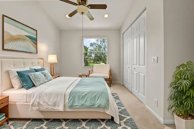 Residence photo 16
