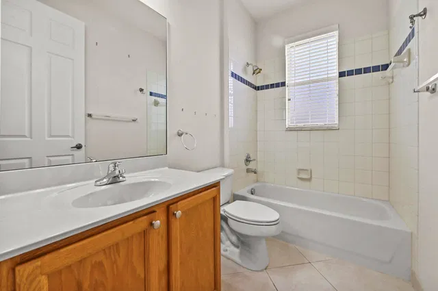 Residence photo 28