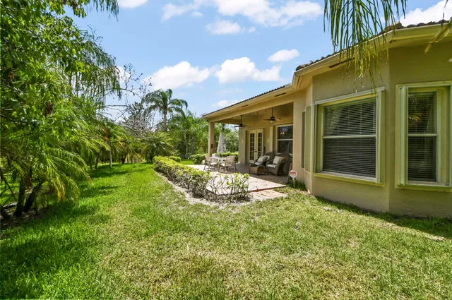 Residence photo 34