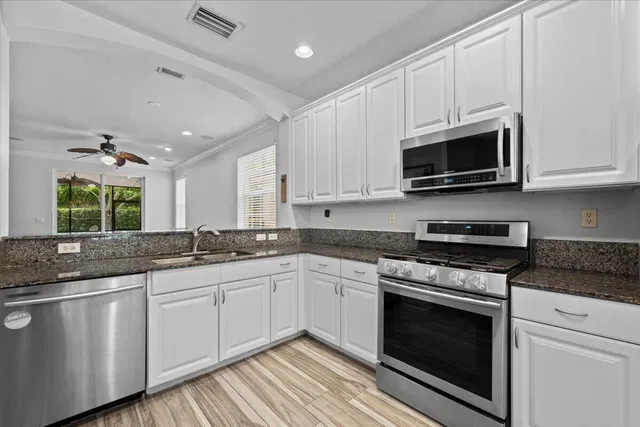 Evergrene Palm Beach Gardens Residence photo 5