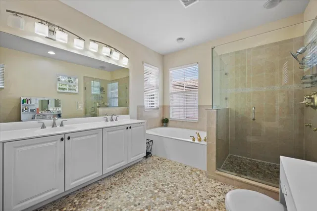 Evergrene Palm Beach Gardens Residence photo 15