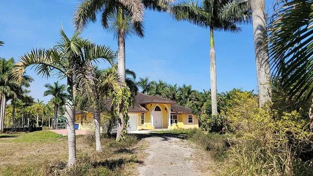  Residence photo 4