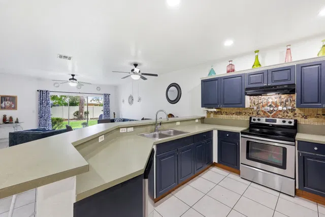 Residence photo 14