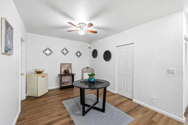 Residence photo 18