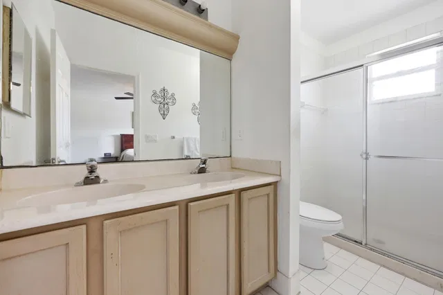 Residence photo 23