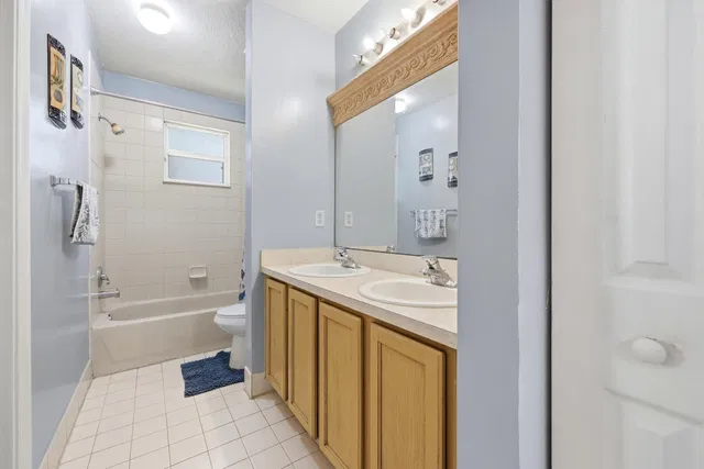 Residence photo 28