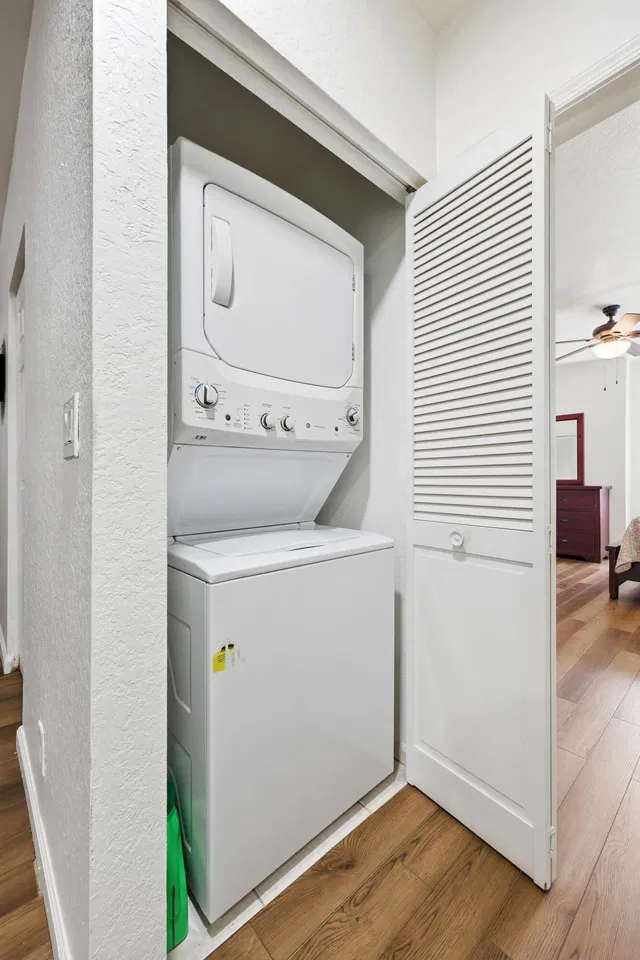 Residence photo 30