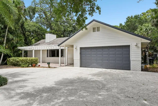 Residence photo 6
