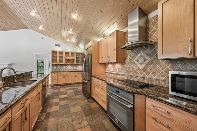 Residence photo 14