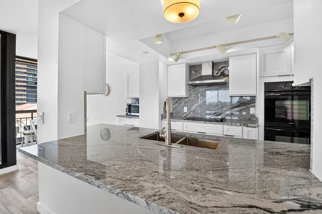 4000 N Ocean Singer Island Unit 703 photo 7