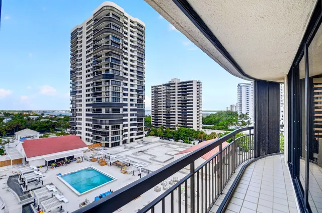 4000 N Ocean Singer Island Unit 703 photo 33