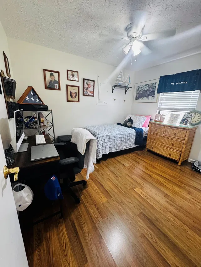 Residence photo 9