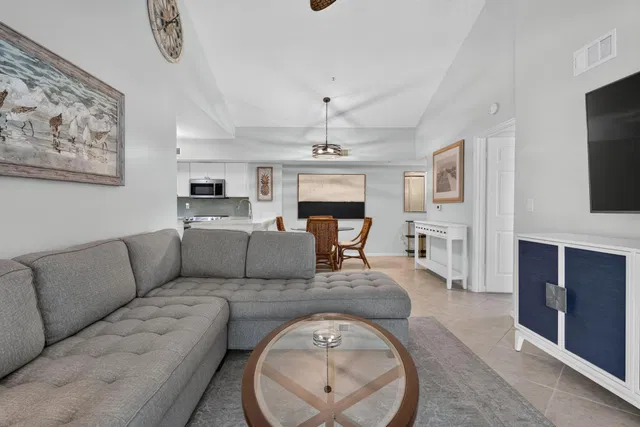 Unit 1202 photo 30
