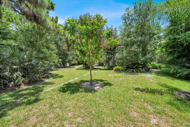  Residence photo 37