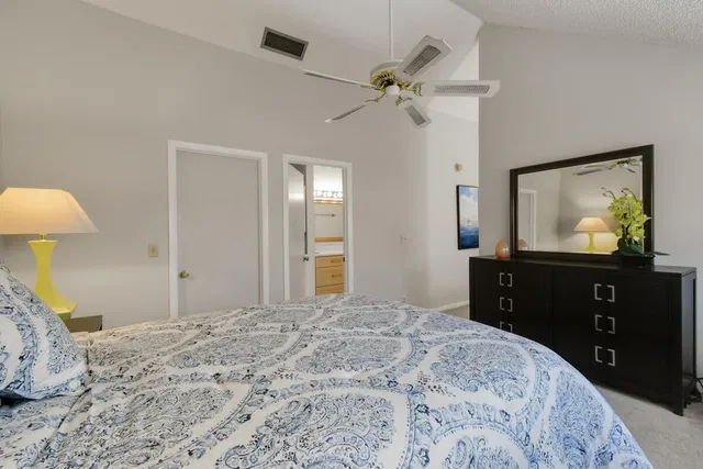  Unit M2-214 photo 18