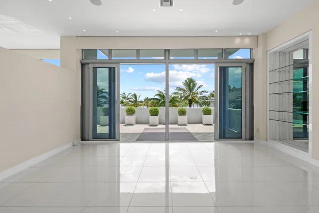 Water Club North Palm Beach Unit 301 photo 10