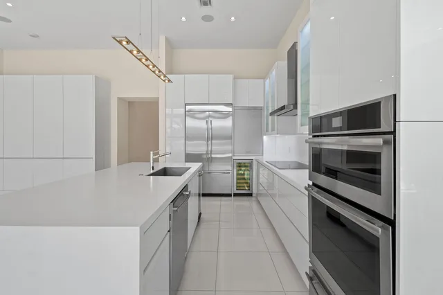 Water Club North Palm Beach Unit 301 photo 14