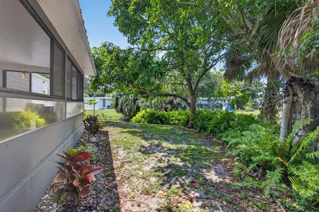  Residence photo 45