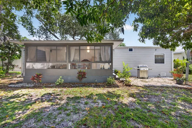  Residence photo 49