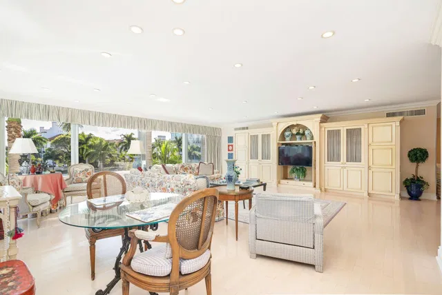 Palm Beach Towers, Palm Beach Unit 227b photo 6