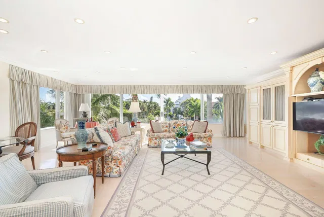 Palm Beach Towers, Palm Beach Unit 227b photo 8