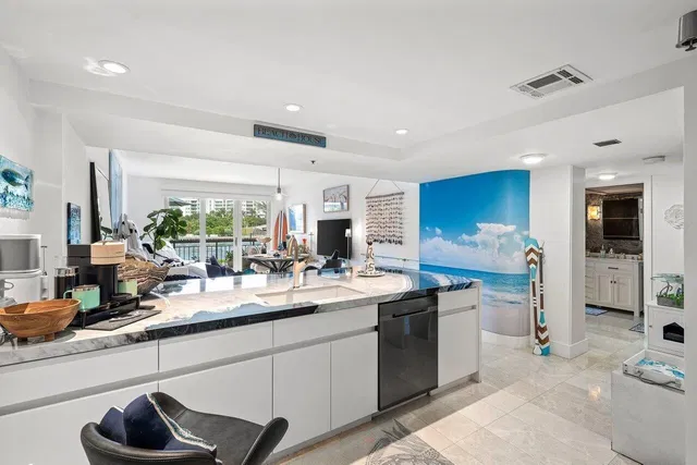 Boca Raton Unit 1c photo 8