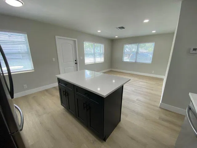 Residence photo 4