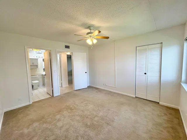 Unit C-1 photo 25