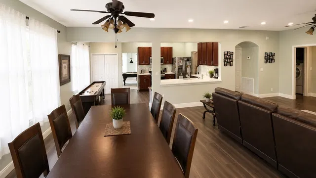 Residence photo 3