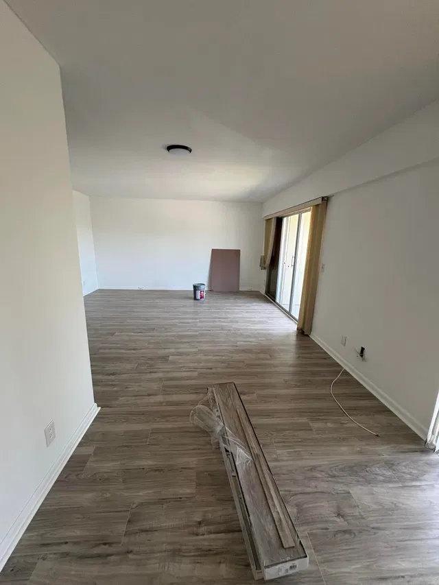 Residence photo 2