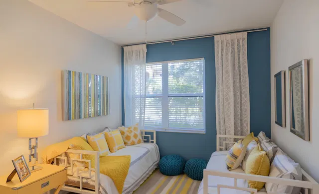 Residence photo 9